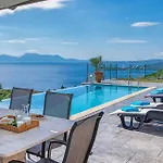 Vila Ionian Heaven Nikiana