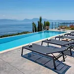 Ionian Heaven Vila *